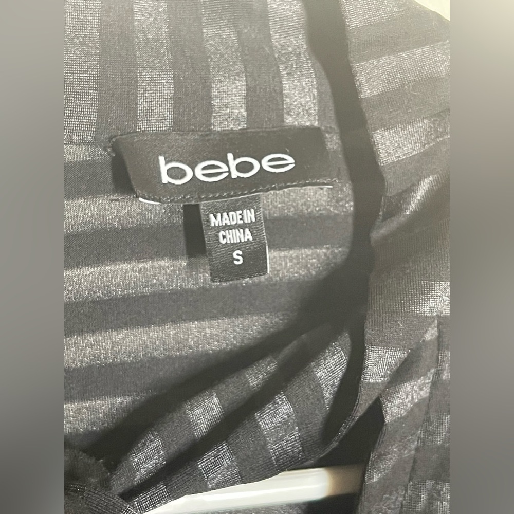 Bebe black bow tie button up blouse - Picture 3 of 4